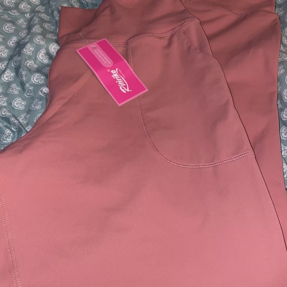 Leggings High Waisted Women’s Large Ritiriko 2 Front Pockets NWT Great For Yoga - Picture 3 of 4